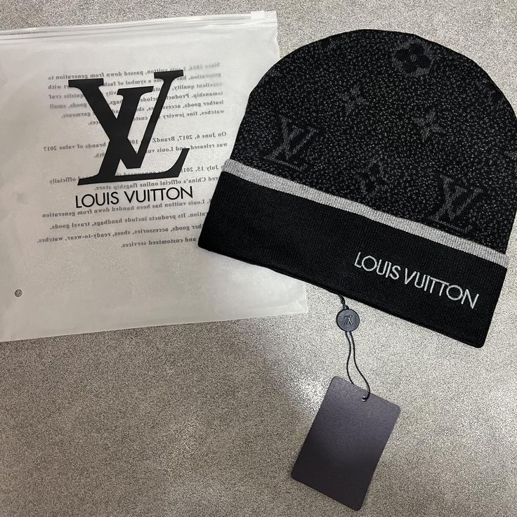 Bonnet Lou!s Vu!ttons Noir Motif écriture